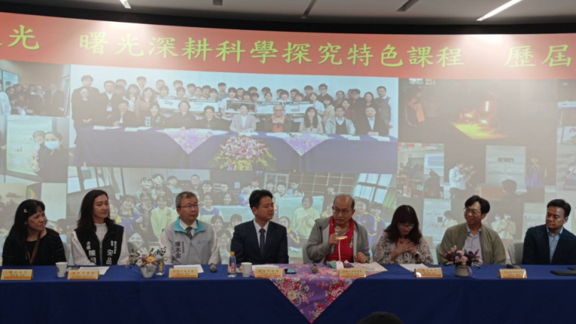 保護靈魂之窗   留意「多餘的亮光」！清大台大曙光「護眼七方」大公開