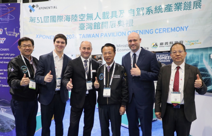 美國台灣館開展集結15家業者　翁章梁率隊參加美國無人載具展