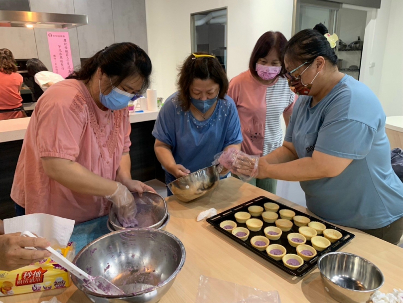 送給偉大母親一份親手製作獨特禮物  台中市大甲區農會邀請民眾用大甲芋頭製作創意甜點