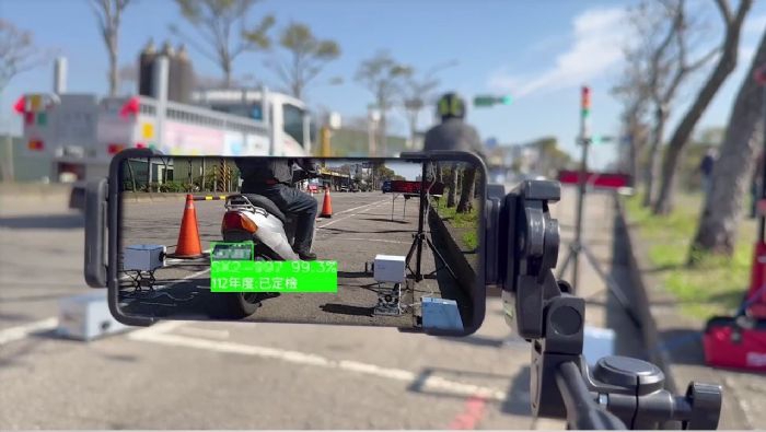 「機動車輛智慧偵測辨識系統」 高速快篩除高污染機車