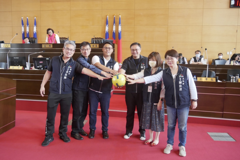 台中巨蛋如火如荼動工   國民黨台中市議員楊大鋐期望完工之後能為中部區帶來可觀的演唱會人潮