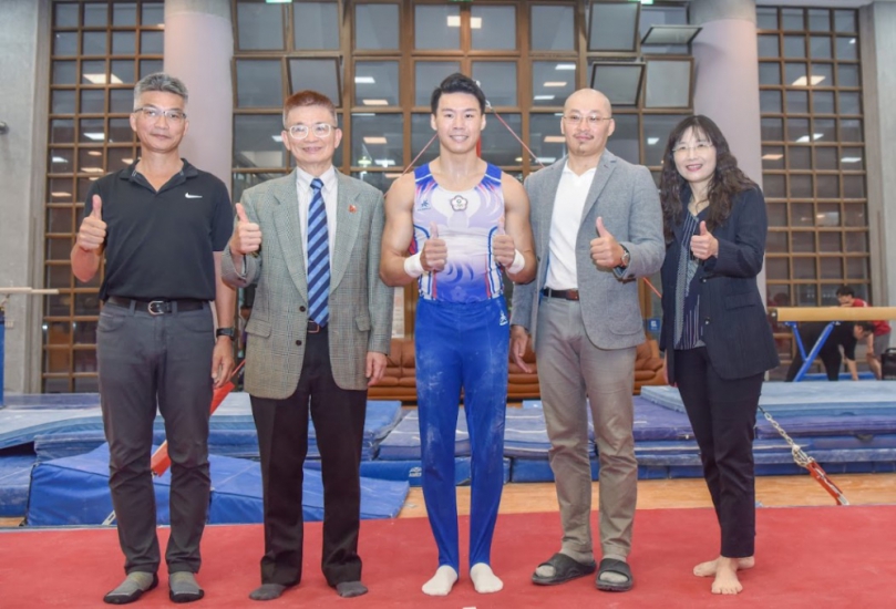 「亞洲貓王」唐嘉鴻返臺師大訓練  導入運動科學健身又強心