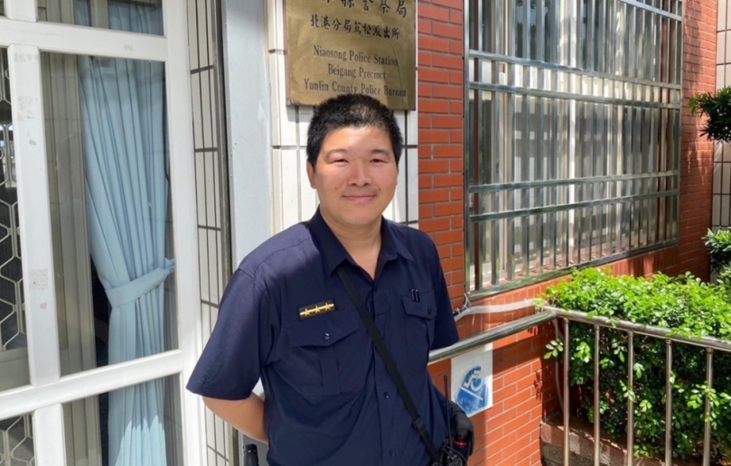 高溫日老翁中暑路倒　北港警暖心援助平安送返