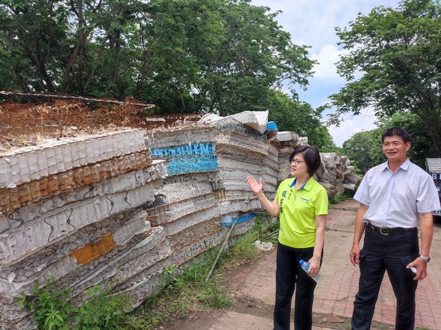 台中市民每月丟棄6587床墊   民進黨台中市議員張芬郁促機械破碎床墊快上路