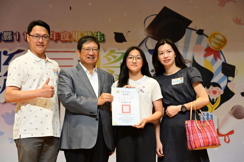 送給畢業生的好禮！楊文科勉勵孩子謹記永不放棄