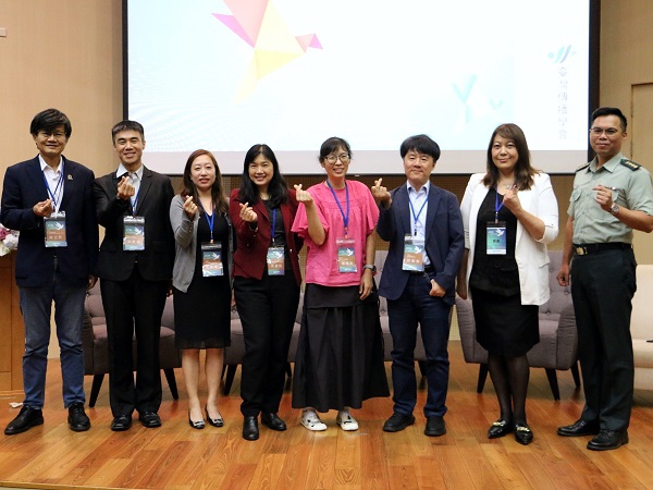 數位經濟暨產業發展年會：AI時代下新聞媒體的挑戰與機遇