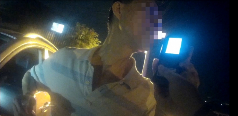 違停路中央叫不醒  霧峰警擔心安危一查竟是酒駕