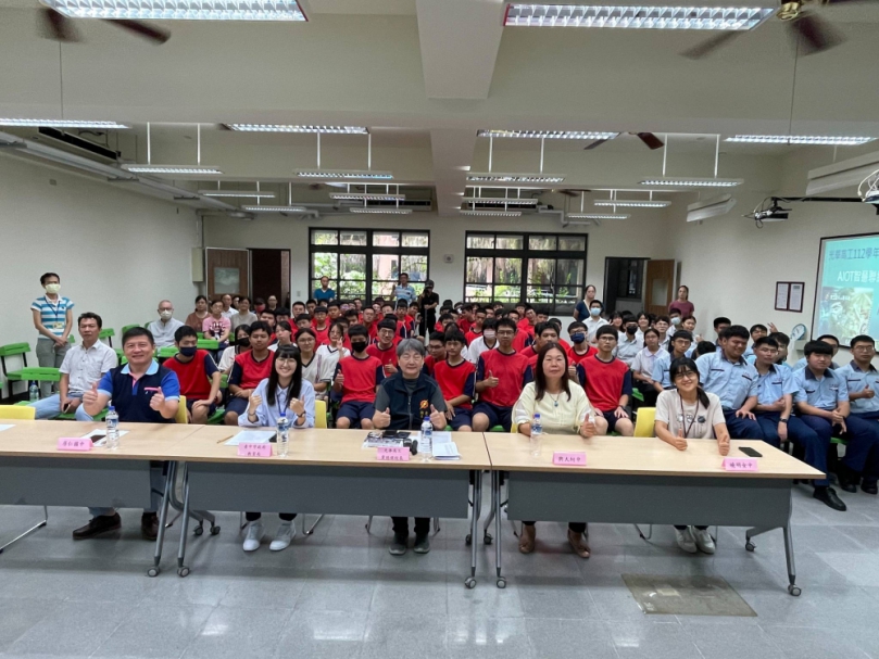 迎接AI浪潮！中市光華高工超前部署打造技職新人才