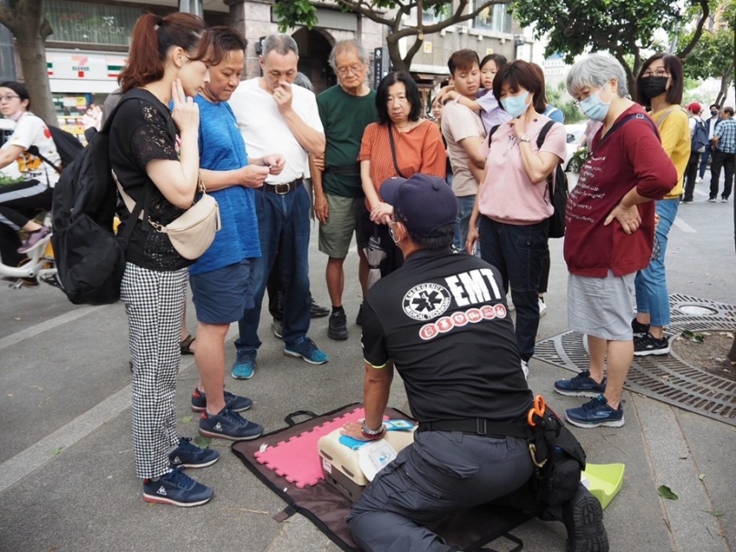聽見AED、拯救每顆心！中市建設局攜手民間辦「叫叫CD急救推廣」活動