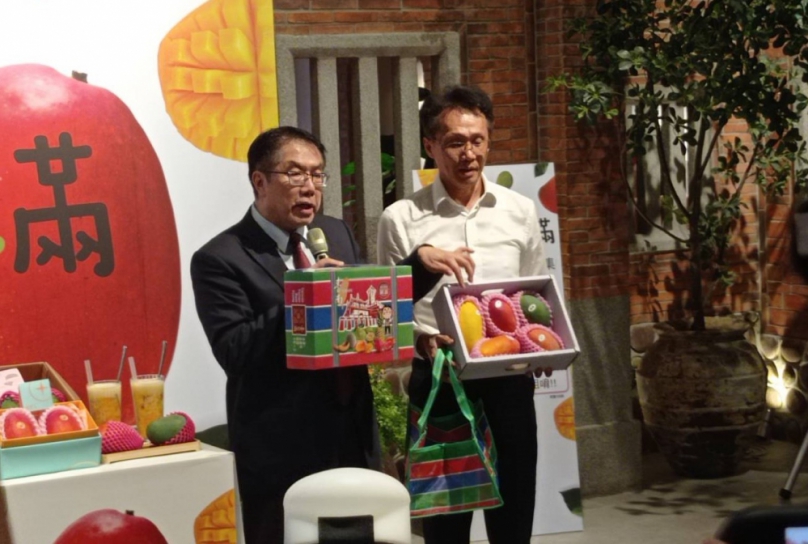 「幸福芒滿」臺南芒果大吸客！遠百竹北快閃市集人潮爆滿