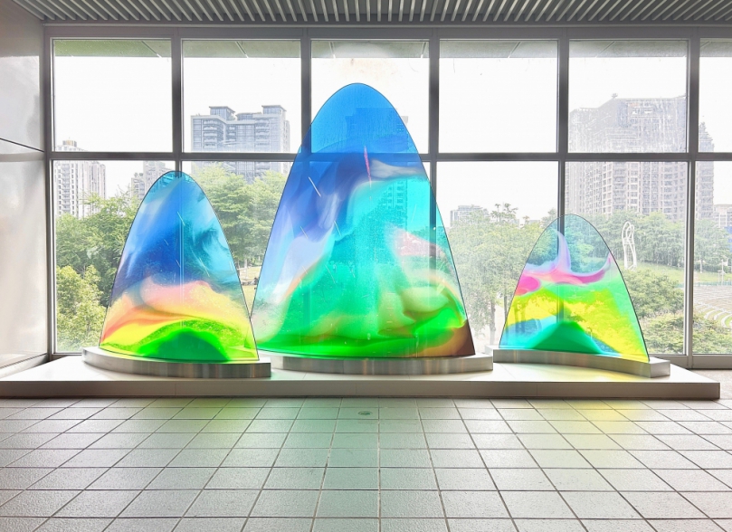 中捷文心森林公園站新嬌點   公共藝術《日日》呈現光影色彩美學