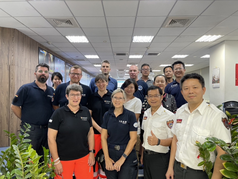 促進國際交流！德國搜救隊參訪中市災害應變中心及救災救護指揮中心