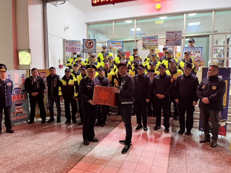 警消民力春節期間治安救災不打烊  議長與副議長貼心慰問