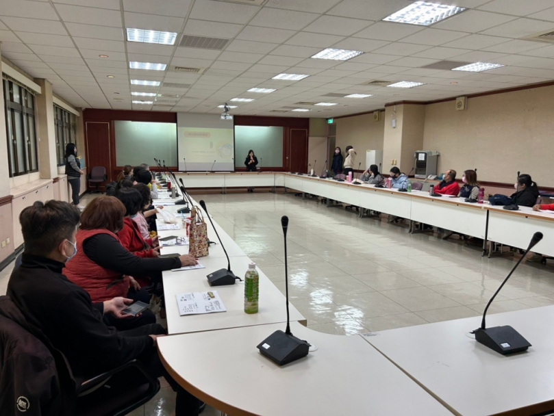 重視學童午餐安全！中市「學校新進廚工研習」強化供餐衛生品質