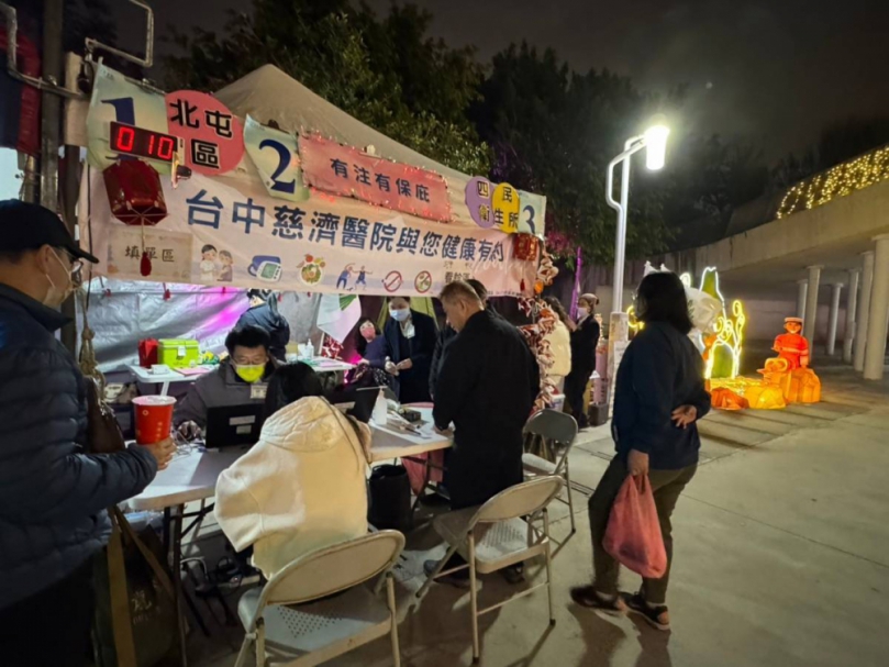 守護65歲以上長者健康！東洋捐贈中市1000劑公益佐劑流感疫苗  提供元宵燈會疫苗站接種