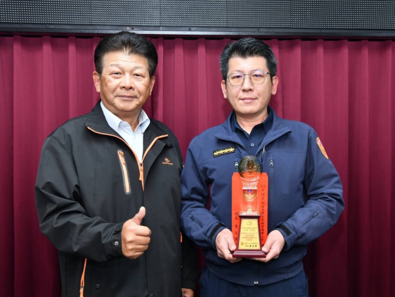 30年如一日投入為民服務  暖警獲選績優楷模