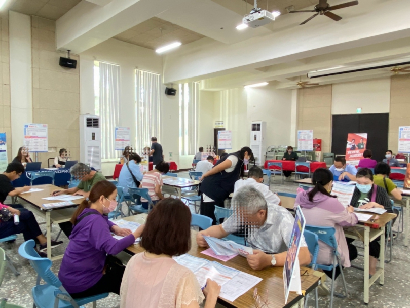 山線銀髮據點定期定點徵才2月26日登場   中市勞工局邀17家企業釋千職缺