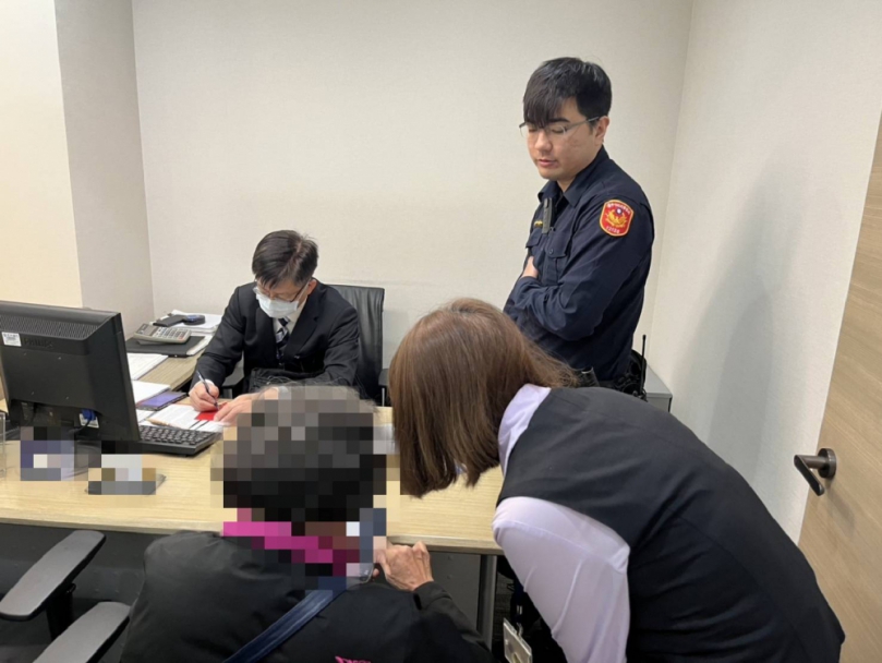 妳妹怎麼跟妳不同姓？太平警一句話戳破詐騙