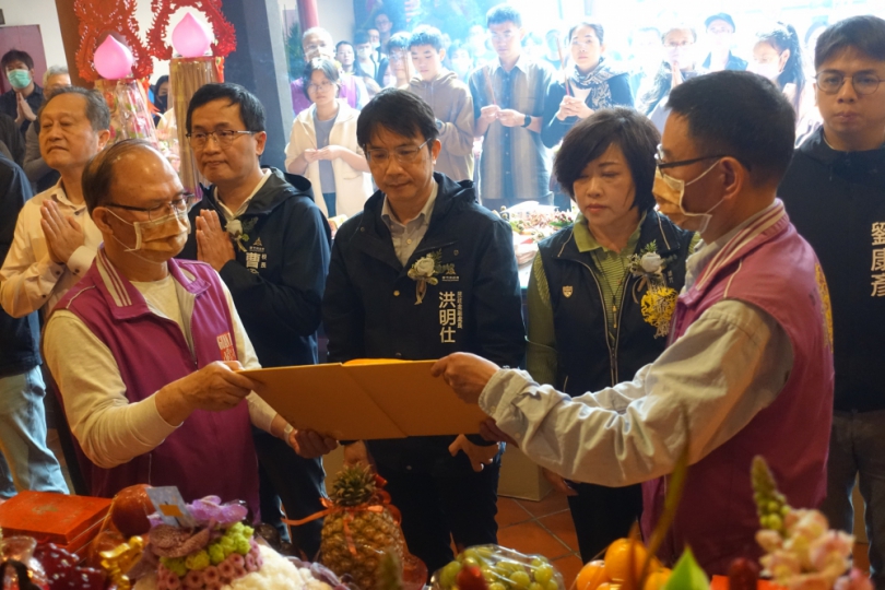 新竹文昌帝君聖誕千秋   洪明仕參香祝壽並祝考生金榜題名