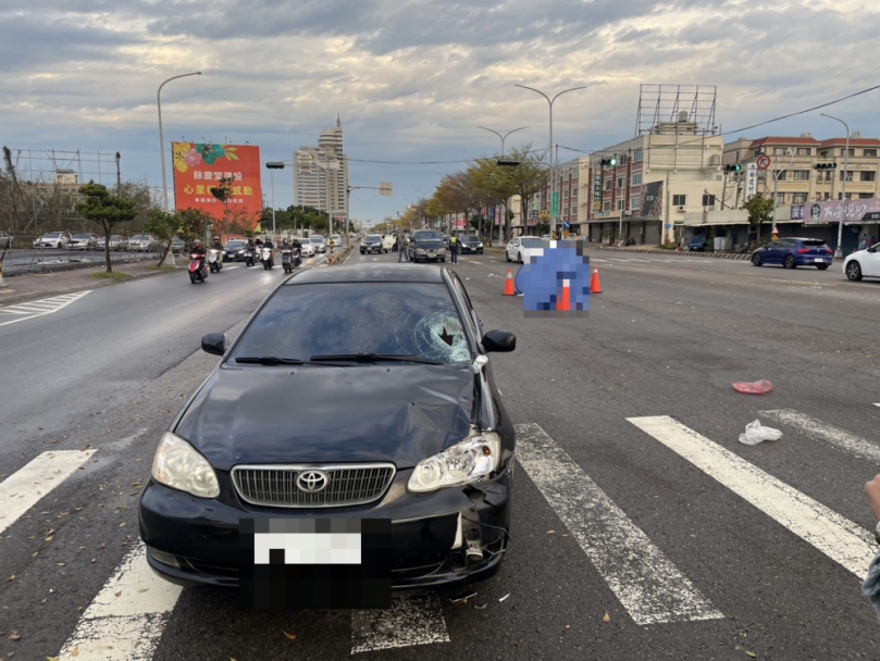 中市梧棲區發生自小客車撞死行人交通事故清水警方正調查事故原因