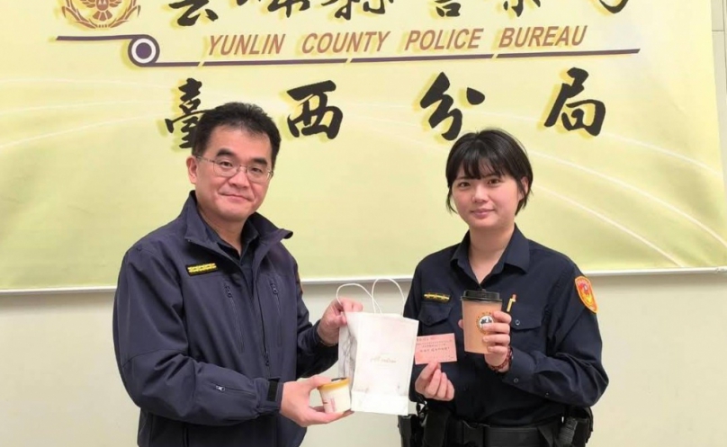 臺西分局婦女節送暖　女警感受滿滿溫情