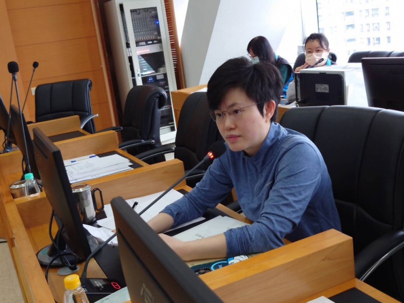 市議員陳俞融促市府檢討防治事故成效差測速照相退場機制 應以交通工程實際防治交通事故