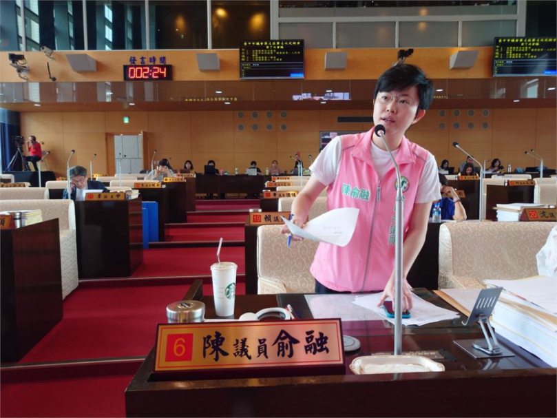 台中發行200億公債僅用於還債？市議員陳俞融質疑盧市府財政管理能力