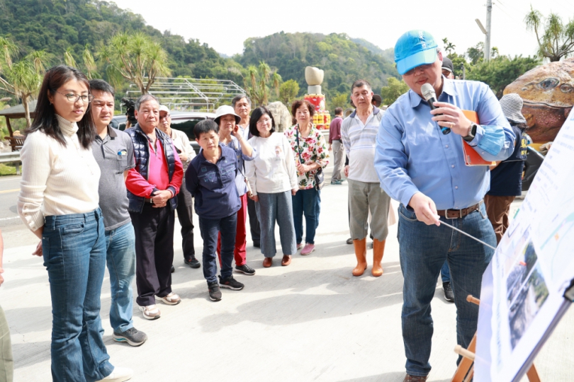 許縣長會勘國姓、中寮　改善基層建設