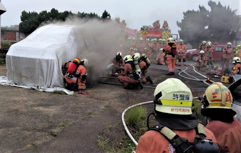強化電動車火災應變能力   新竹市「鋰電池實火訓練」震撼登場