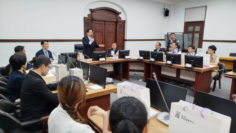 大新竹青年代表參訪市府   邱臣遠勉勵青年發揮熱忱參與公共事務