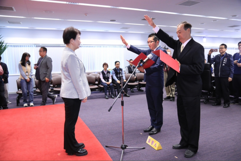 中市地政局長、研考會主委布達   市長盧秀燕：老幹新枝穩健創新