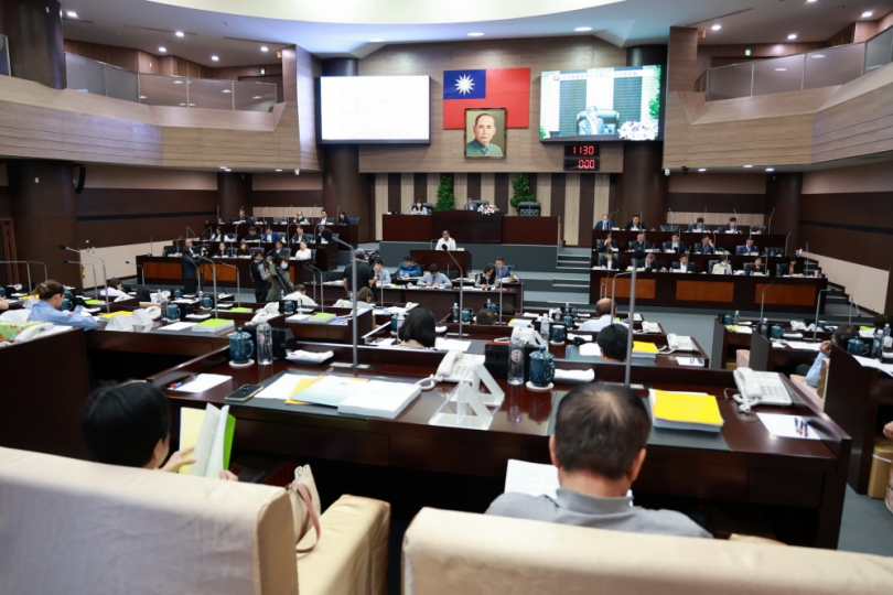 縣議會三讀通過第一次追加減預算等案 許縣長全力落實