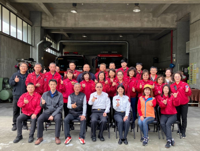 台中消防新任分隊長交接   女性英才共創新局