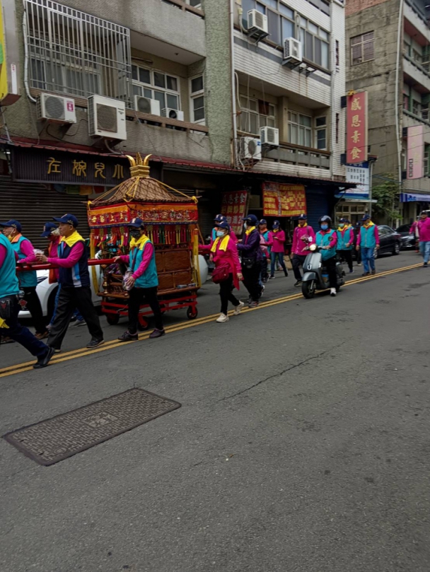 清水媽舉行年度進香活動回鑾遶境地區民眾熱烈歡迎