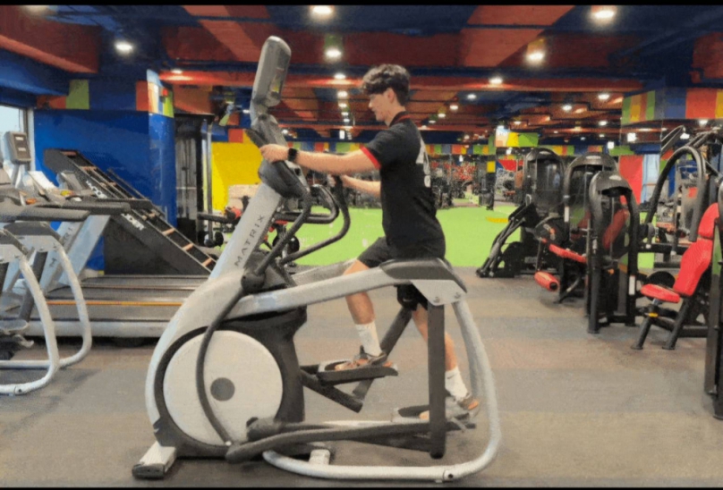 滑步機擁4優勢   低衝擊、高燃脂「新手友善」！