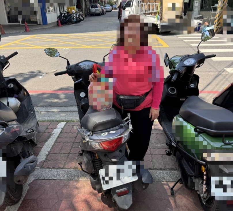 掃墓後逛傳統市場釀驚魂   太平警助婦人尋回機車