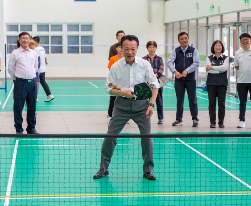 嘉義縣立田徑場室內空間暨游泳池 全新開幕促進民間參與委外經營