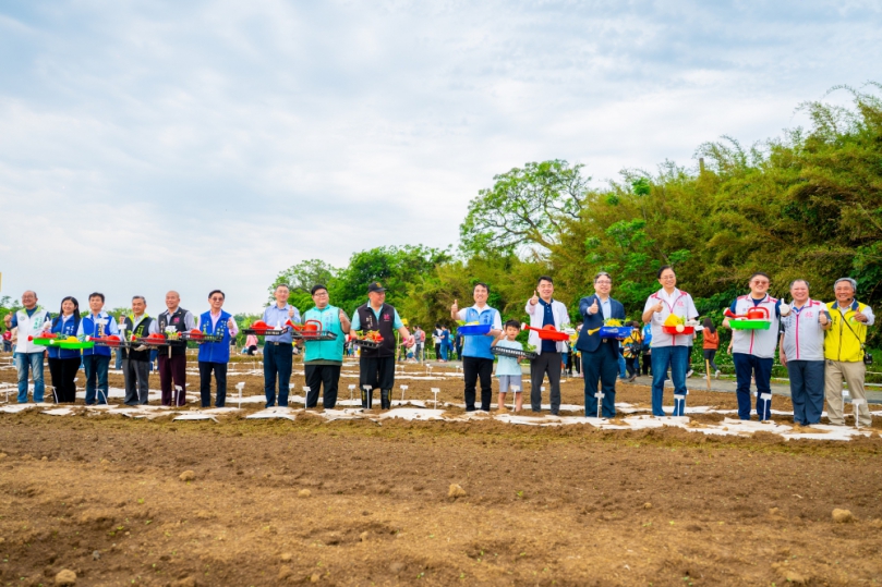 溪海休閒農業區西瓜節　市民體驗種瓜樂趣