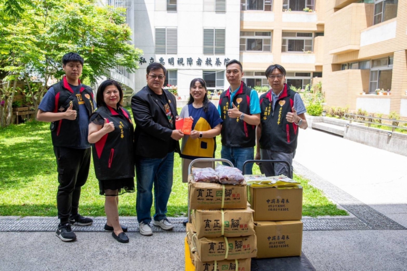 愛心匯聚    趙令澤攜眾善心人士捐助惠明教養院