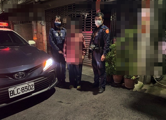 老翁參加繞境返家竟釀迷途   太平警發現貼心助返家