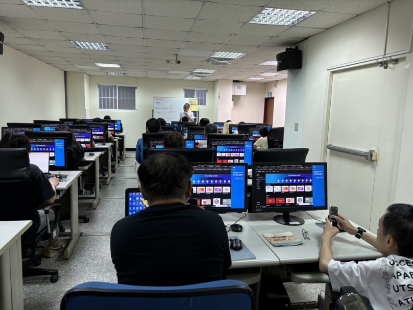 提升職涯競爭力！中市勞工大學在職進修滿70小時送好禮！