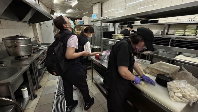 中市府大型用氣餐飲業稽查   3家業者廚房環境及設備缺失   現場勸導改善