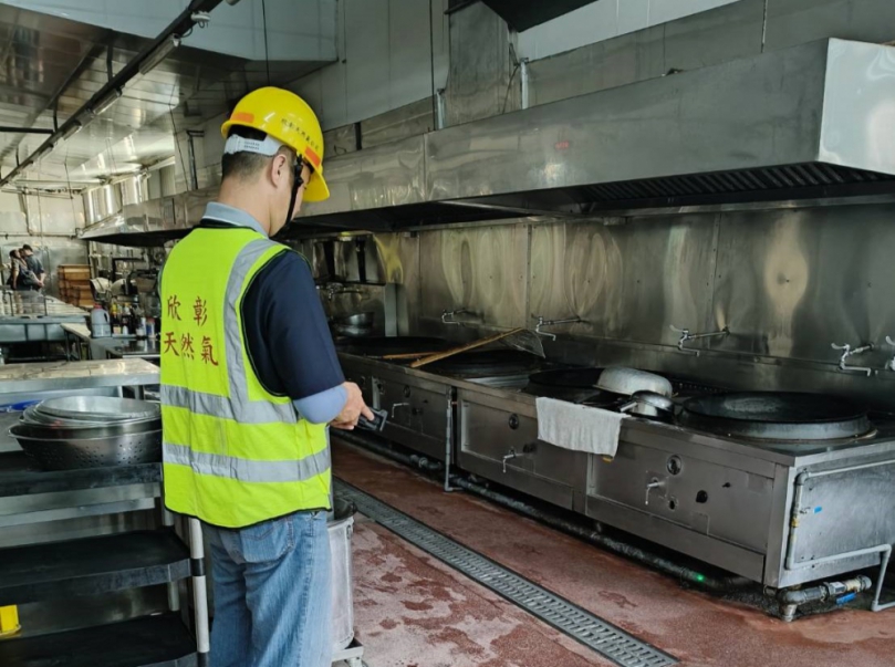 中市府完成50家大型用氣餐飲業專案稽查  12家違規業者將依規裁罰限改