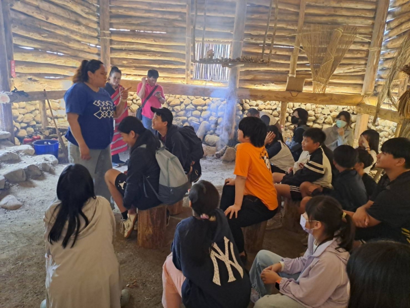 新竹市原民師生參訪和平國中體驗原鄉泰雅文化實驗教育