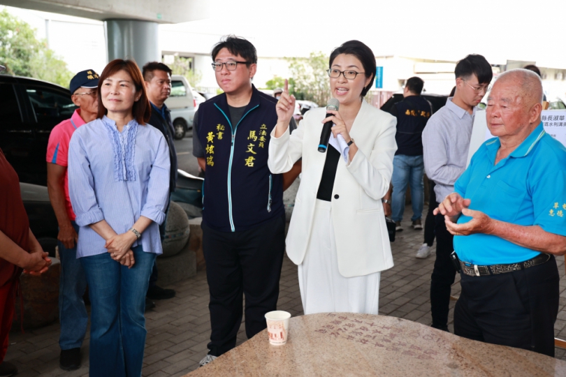 會勘草屯基層建設 許縣長傾聽民意從善如流