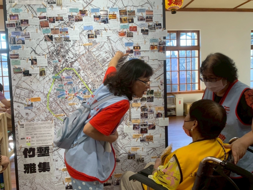 落實身障友善平權   新竹市邀高齡長者看展   感受無障礙空間的自由