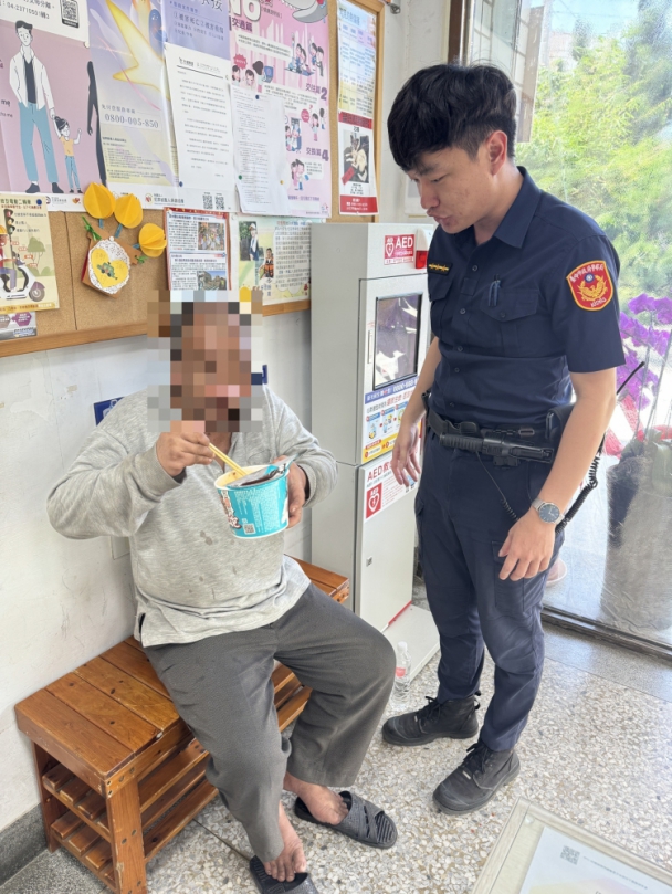 身障男子離家未歸家屬報案警方發布尋尋超商店員通報順利返家