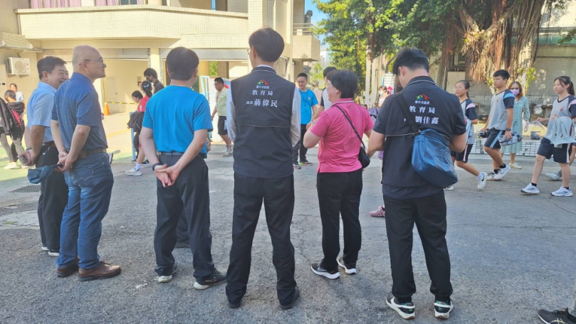 國中教育會考登場    中市教育局長蔣偉民為考生加油