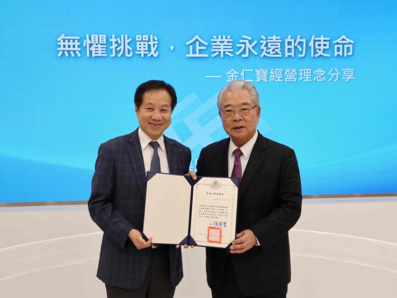 臺師大文青變科技教父許勝雄睽違60年重拾教鞭當東海教授 與黃仁勳為鄰落腳北士科　學生讚譽「最有遠見的老師」