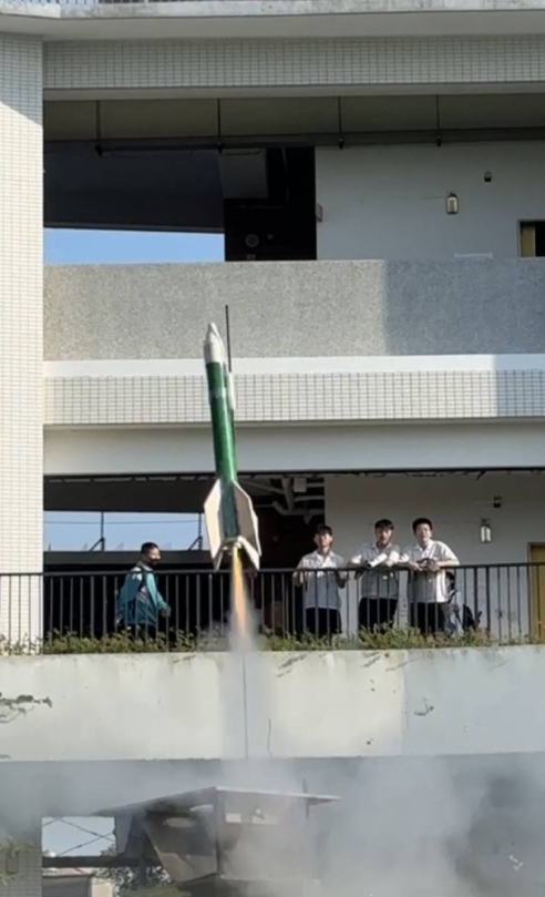 火箭創客挑戰營首度進入外埔國中   點燃國中生科學實作力！